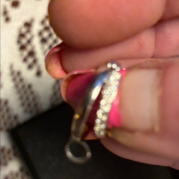 Elegant Silver Hoop Earrings 925 Sterling silver new in the box - Picture 2 of 3